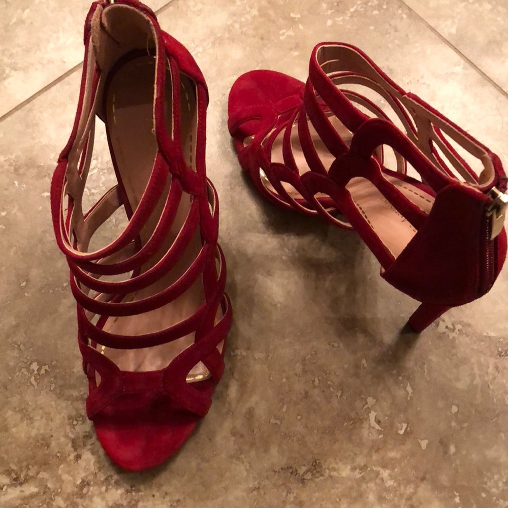 Red Suede Shoes 👠